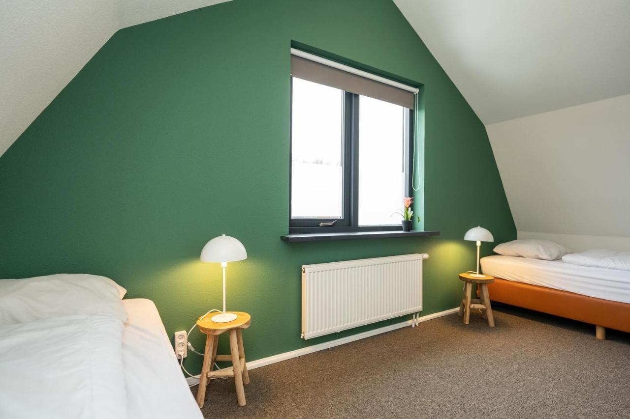 'T Eibernest Villa De Cocksdorp  Exteriör bild